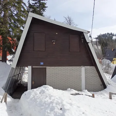 Vikendica Maksuzija * Jahorina